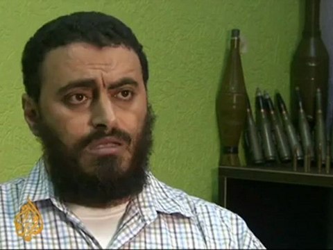 Ex rebels fill Libya's security vacuum