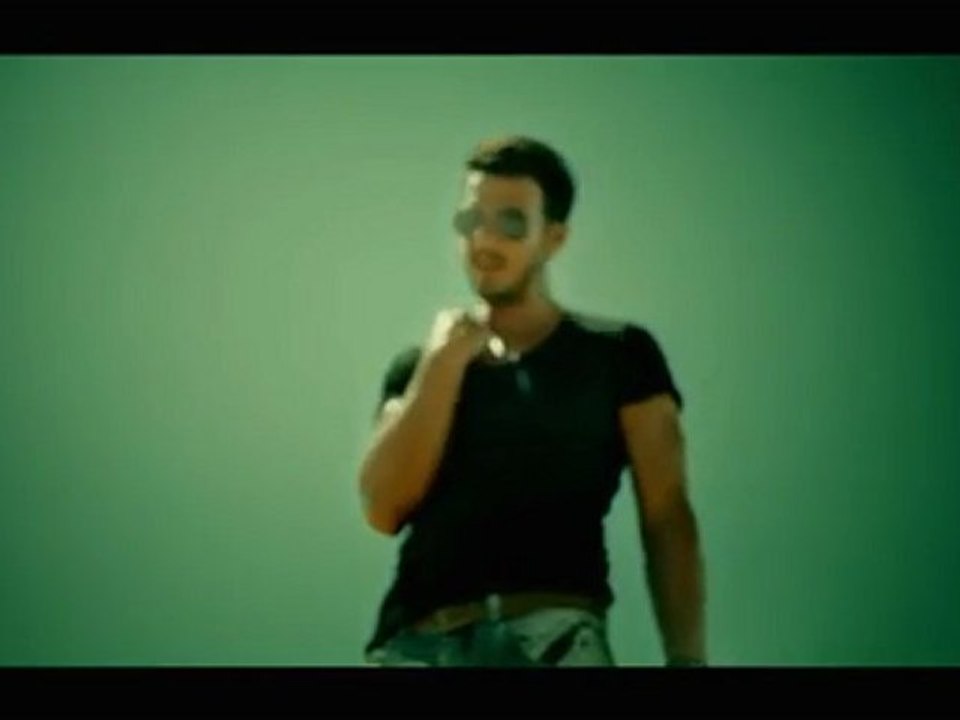 Onur Kırış - Leyla (feat. Yıldız Tilbe)