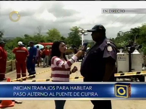 Inician trabajos de remoción de tierra para vía alterna tras caísa de puente en Cúpira