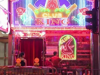 Prostitutas denunciam policiais