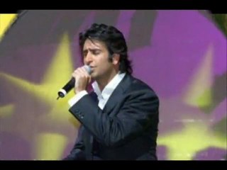 SESLİSEHİRLİ.COM  Mahsun Kırmızıgül-Melekler Ağlar - YouTube