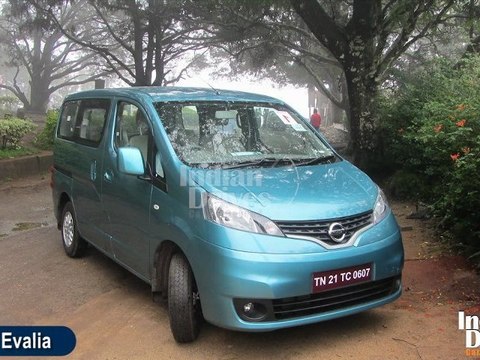 Nissan Evalia in India: A Test drive