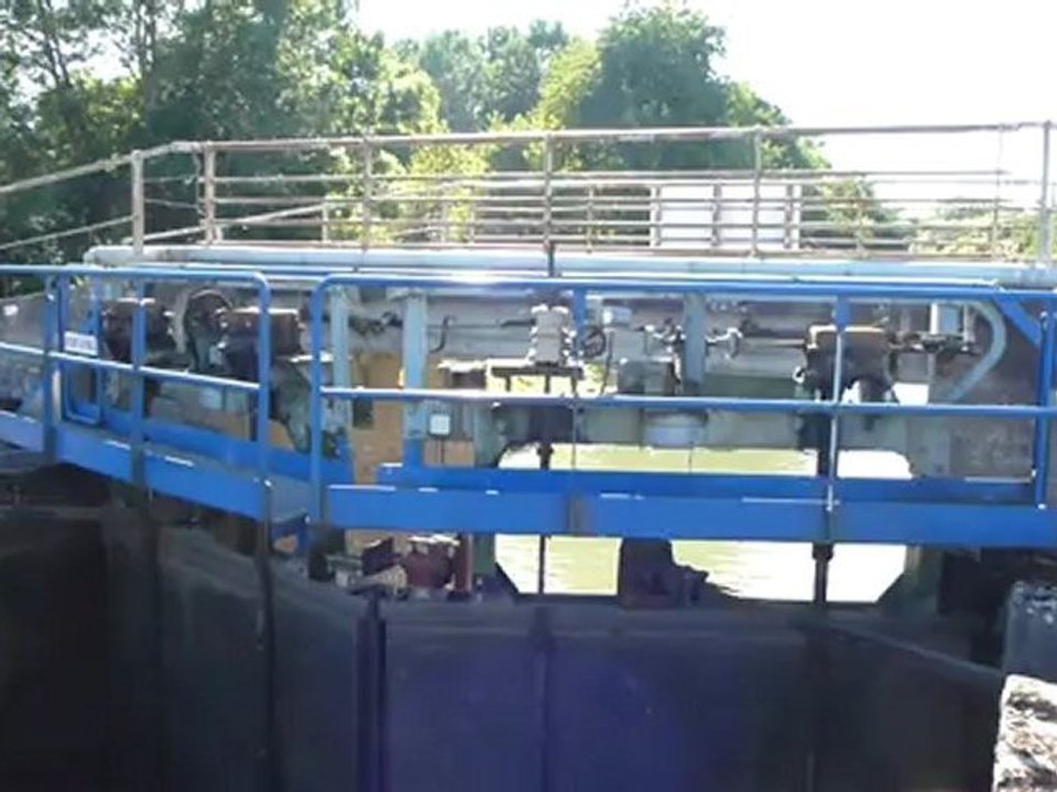 Le gragra des écluses du canal de la Marne au Rhin, versant Meurthe