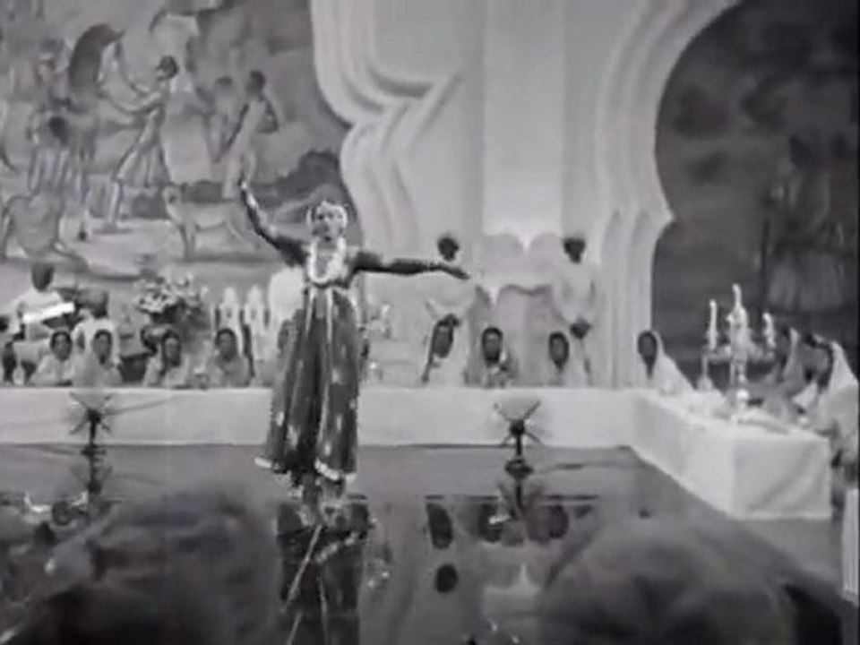 Der Tiger Von Eschnapur (1938) - Menaka Indian Ballet Dance #2