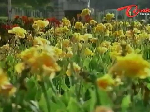 Raaga Deepam Songs - Kunkuma Poosina Aakaasamlo - ANR - Jayasudha - Lakshmi