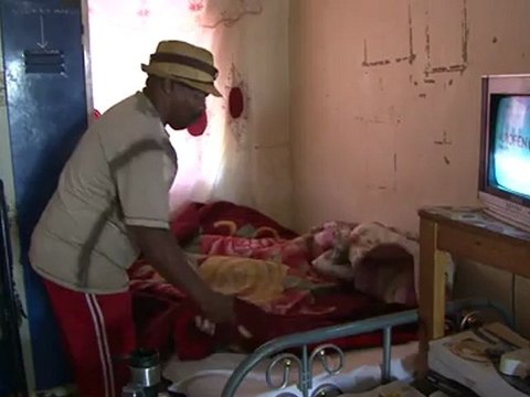 Strikers get ultimatum after South Africa mine shootings