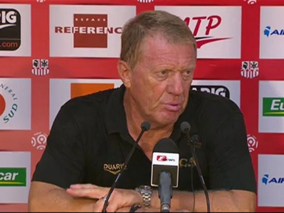 Conférence de presse AC Ajaccio - Paris Saint-Germain : Alex  DUPONT (ACA) - Carlo ANCELOTTI (PSG) - saison 2012/2013