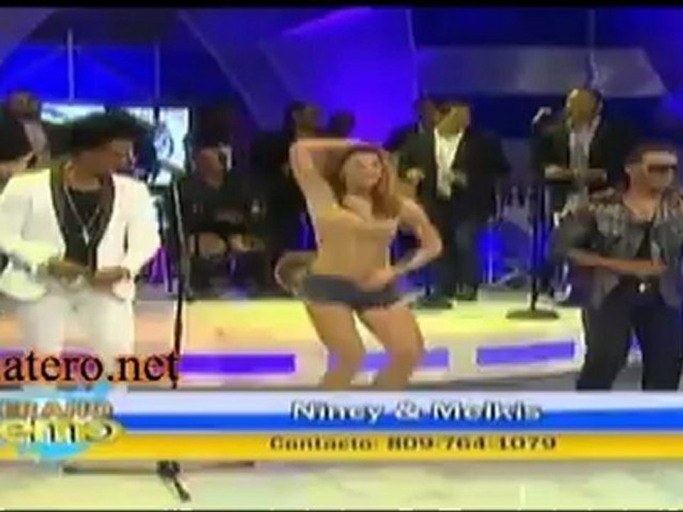 Nincy y Merkis bachata en de extremo a extremo