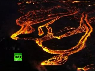 Hawaii volcano eruption: Stunning aerial video of Kilauea lava rivers