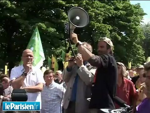 Pique-nique anti OGM face aux députés