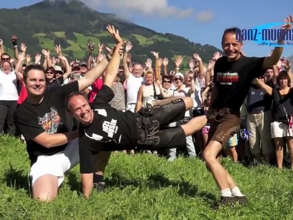 Fan-Aktiv-Tag mit den JUZIs 2012 - Die Jungen Zillertaler immer dabei