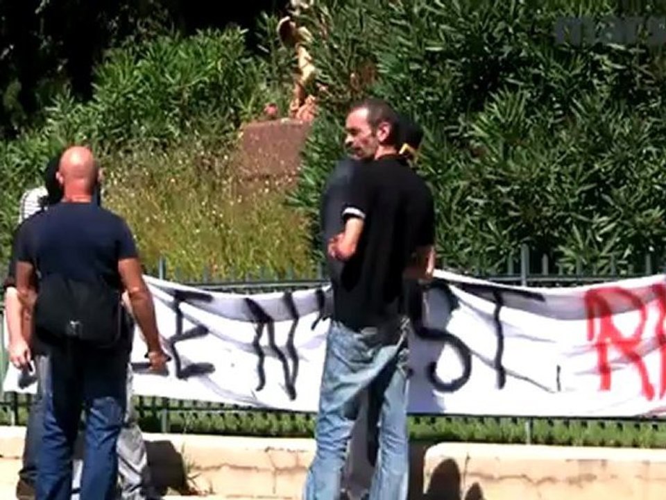 Marseille : arrêtés pour avoirmanifesté cagoulés en soutien aux Pussy Riot