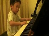 4 Year Old Boy Plays The Piano Better Than Professionals