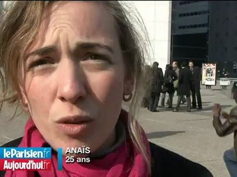 Il se vend aux enchères pour trouver du travail