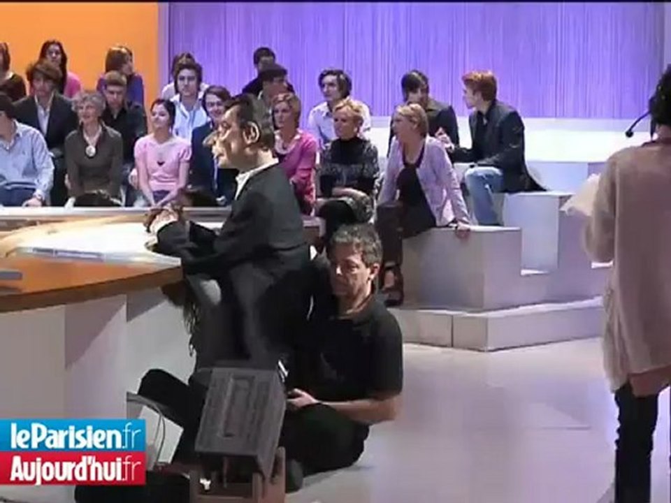 Dans l'intimité des « Guignols de l'info »