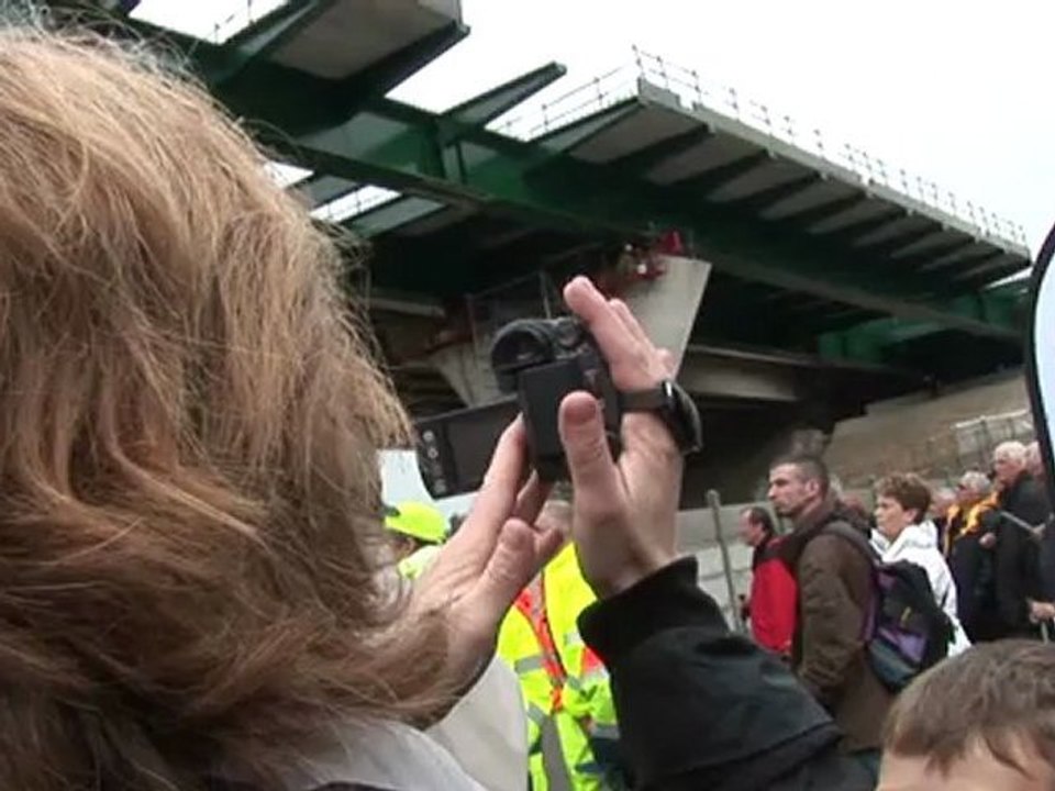 APRR - Film A36-2 - Poussage viaduc Arbouans mars-mai 2012