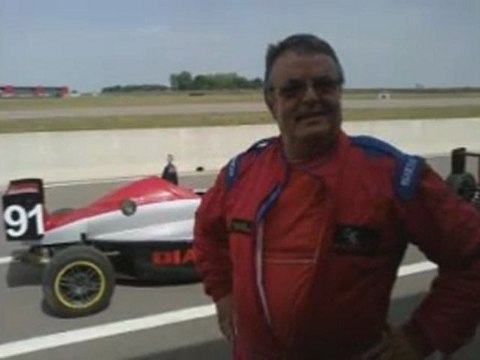 DANIEL SUR LE CIRCUIT DE LA FERTE GAUCHER 77 SEINE ET MARNE