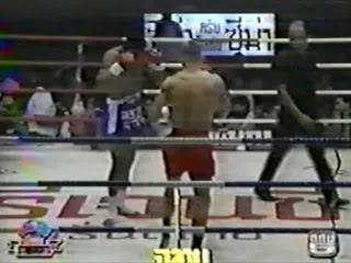 Dekkers vs Den Muangsurin muay thai