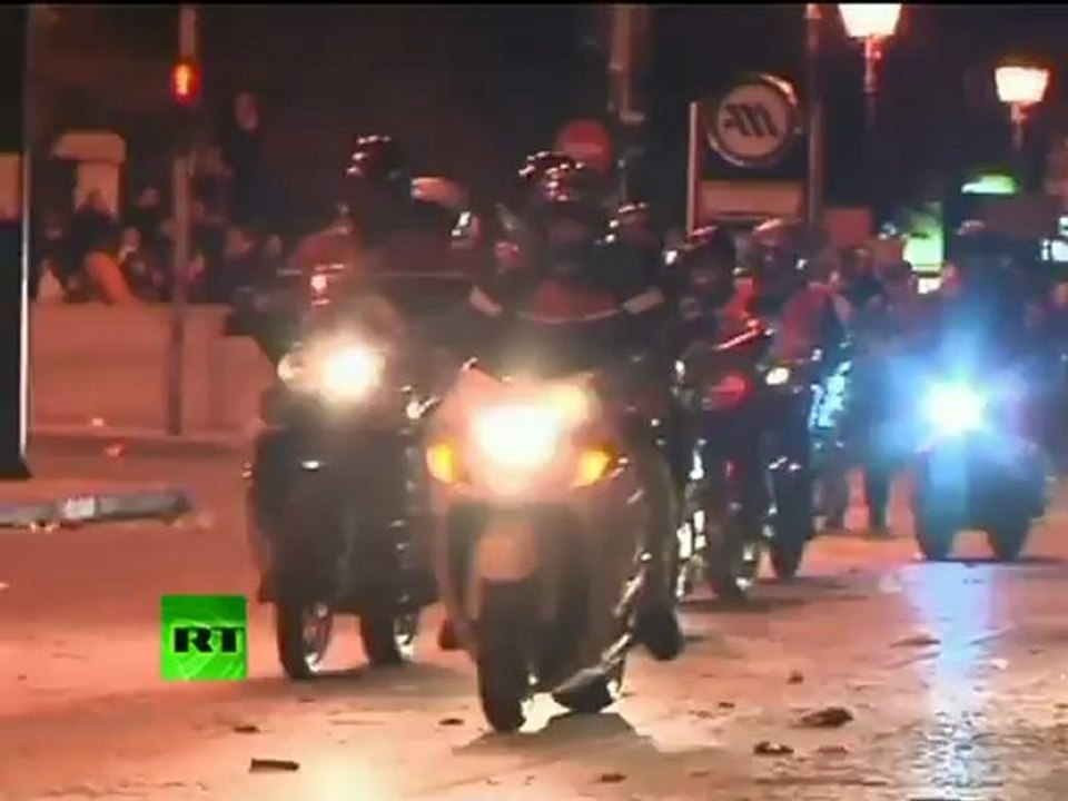 Greek austerity clashes video: Protesters vent anger at police