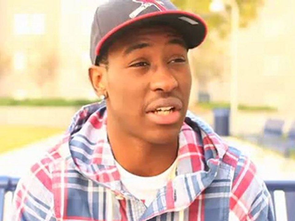 Find money for college - look for college scholarships, grants, and more.