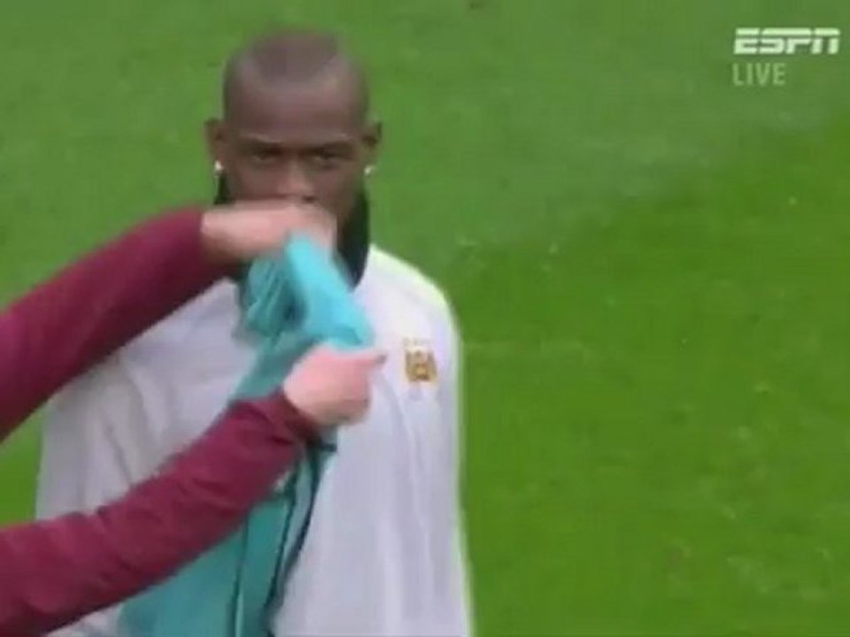 Mario Balotelli can't dress! Funny