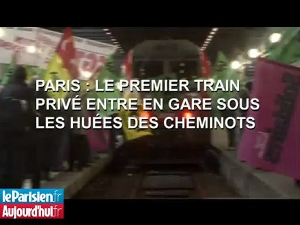 Paris : le premier train privé entre en gare sous les huées des cheminots