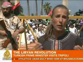 Turkey PM hails 'sacrifice' of Libyan people