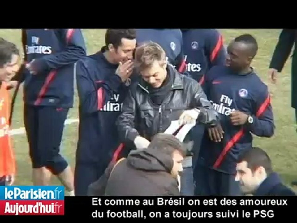 Quand Nene rencontre Michel Teló, le chanteur brésilien, ça danse