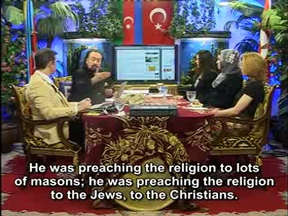 Our Prophet (saas) preached religion to everyone without discriminating anyone at Suq 'Ukaz (Market of Ukaz). There should be no discrimination while preaching religion.