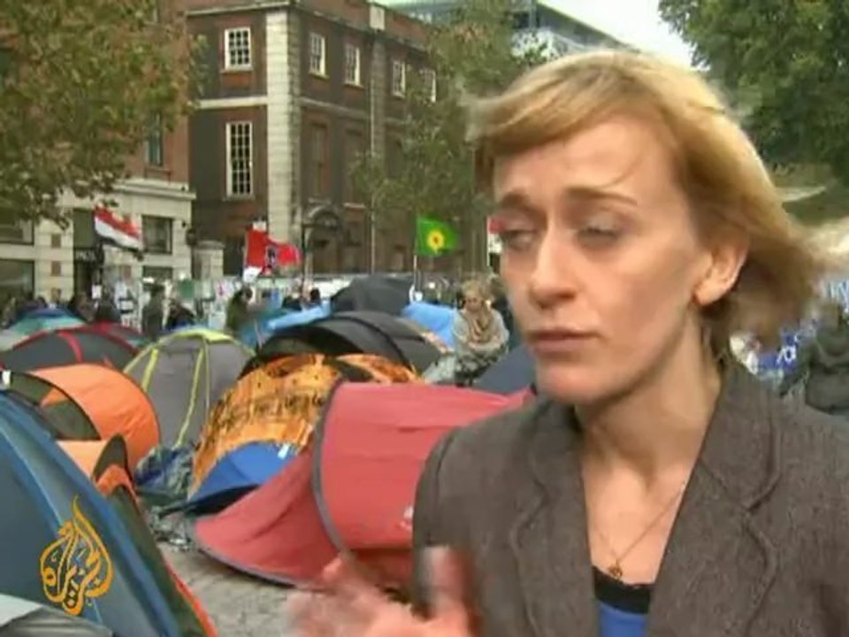 St Paul's dean steps down over protests