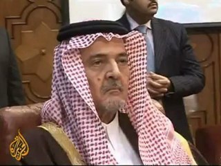 Arab League demands Assad give up power