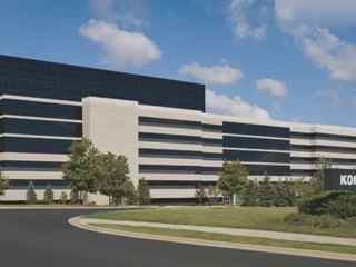 Jennifer Lopez - Just another day at the office