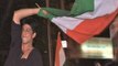 Shahrukh Khan Accused Of Insulting The Indian Flag - Bollywood News