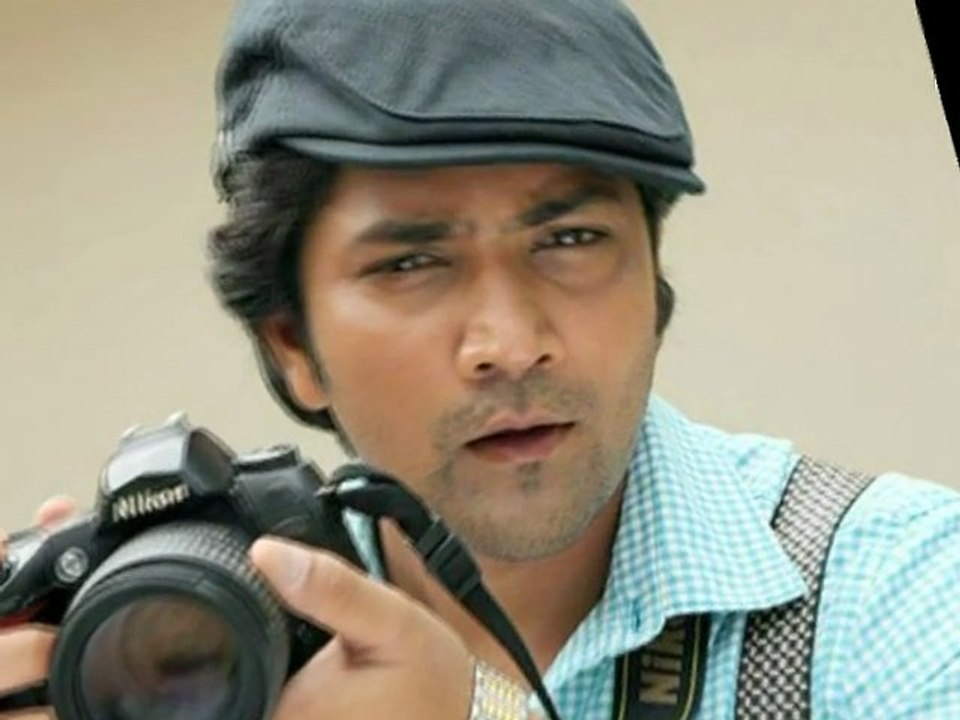 Handsome Aniket Vishwasrao's Triple Tadka - Marathi Entertainment