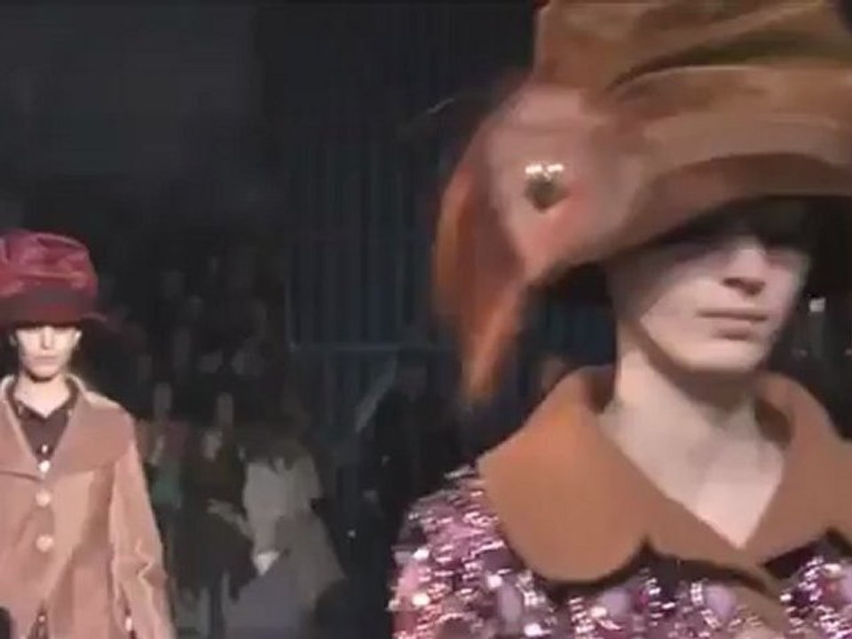 Louis Vuitton Fall Winter 2012 Fashion Show | Paris Fashion Week