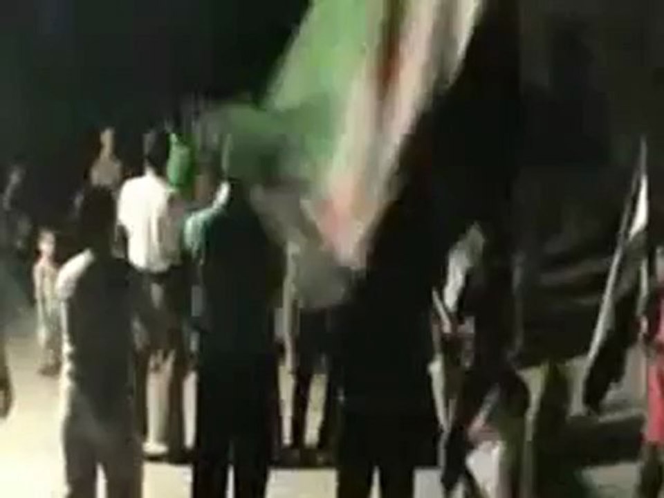 Syria فري برس  حماه المحتلة  مسائية أحرار الشيخ عنبر 21_8_2012