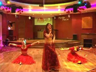 Индийские танцы.