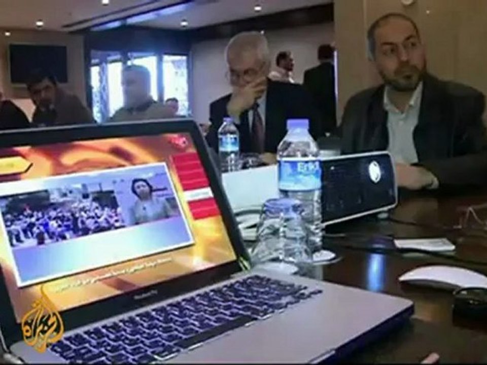 Syrians urge support for army defectors