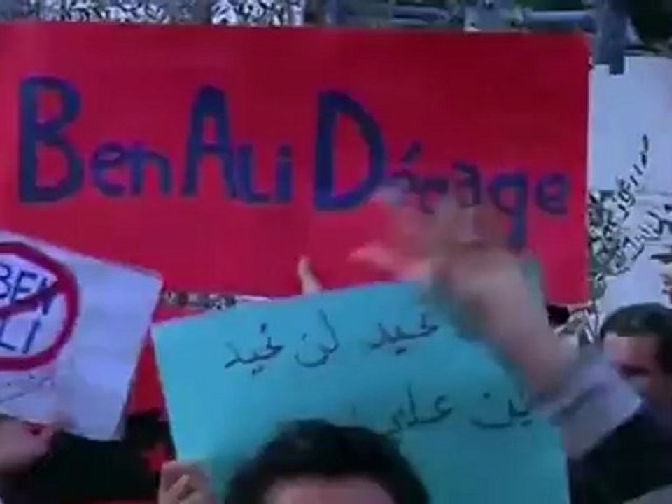 Revolution through Arab Eyes - Images of Revolution