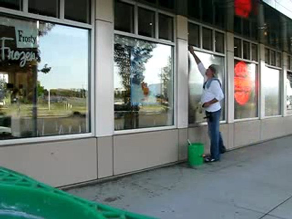 Dịch vụ vệ sinh LH  0908882903.Tường Nguyễn