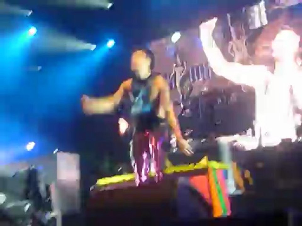 LMFAO - foire aux vins de Colmar - champagne showers