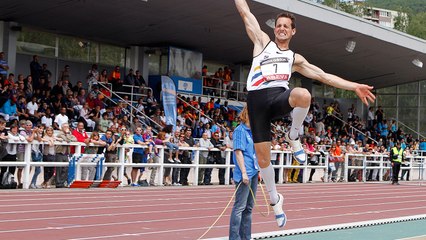 Скачать видео: Renaud Lavillenie Finale Longueur Interclubs 2012