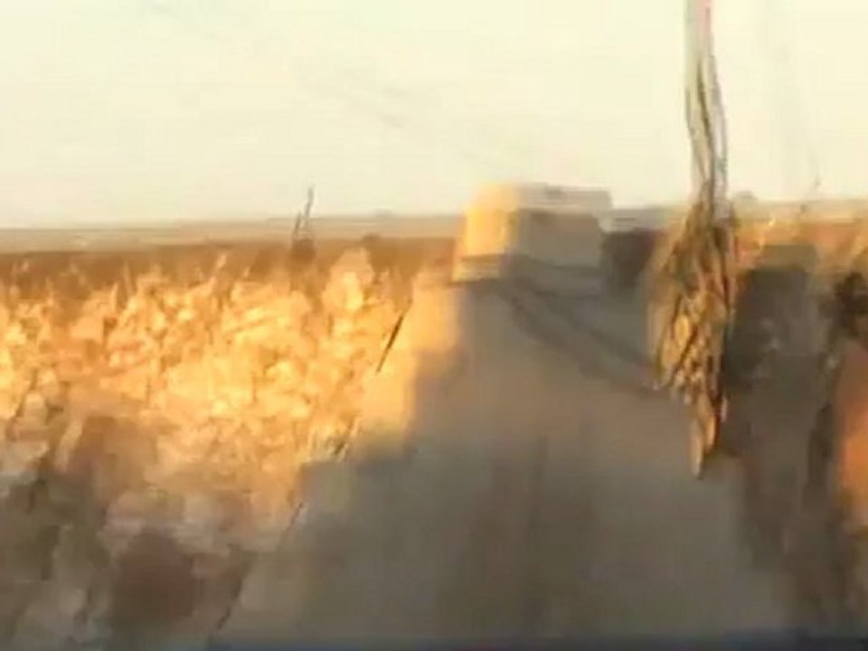 Syria فري برس  حلب الأتارب  قصف الطيران الحربي 23-8-2012