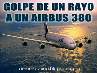 Avión golpeado por un rayo en pleno vuelo