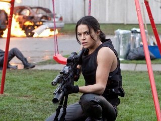 Resident Evil : Retribution - Bande Annonce #2 [VF|HD]