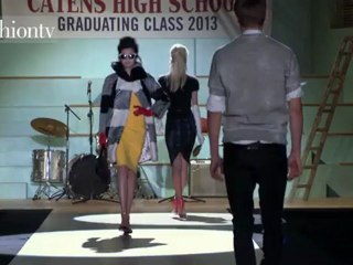 Xiao Wen Ju + Patrycja Gardygajlo at FW Fall '12 | FashionTV