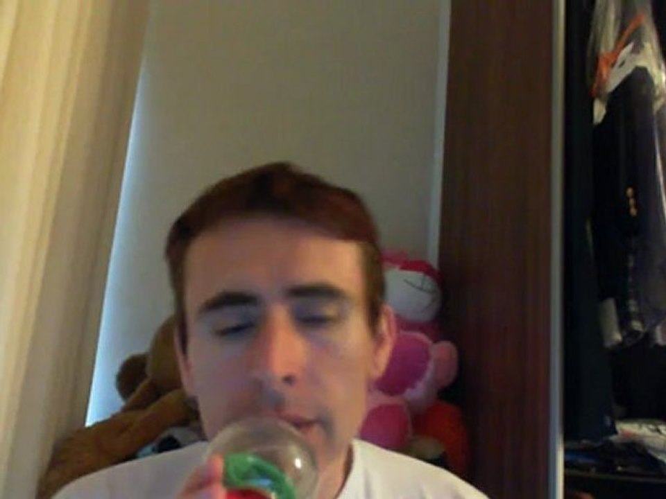 Wiwi égratigne "di mwen" de Tina Ly