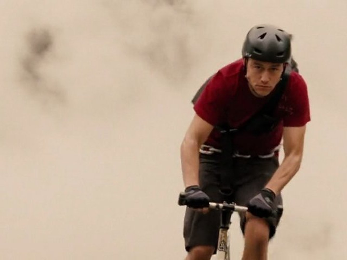 ⁣PREMIUM RUSH - Featurette