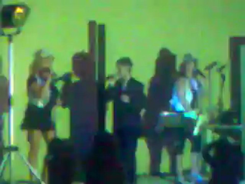 ma copine Cathy et son groupe les poupettes sisters