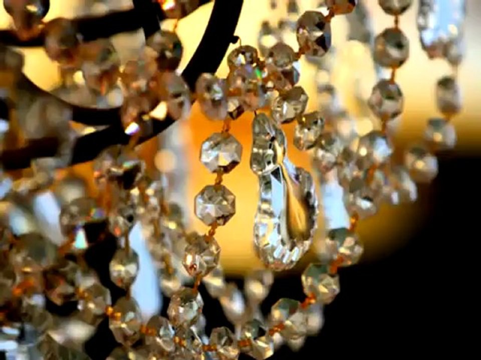 Hawaii Wedding Photographer - Moana Surfrider Wedding